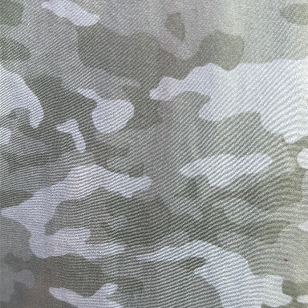 Vineyard Vines Green Camouflage Mini Dress, Size 10 Like new! - Picture 4 of 7